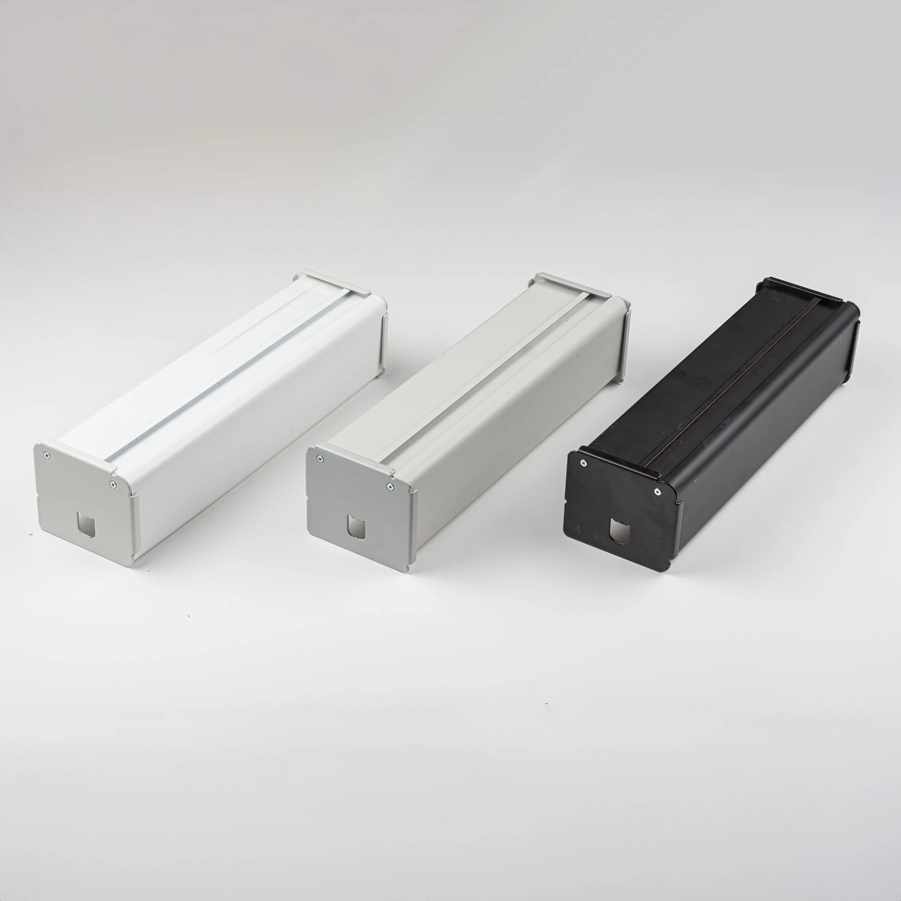 Real Novo smooth cassette samples in white, grey and black
